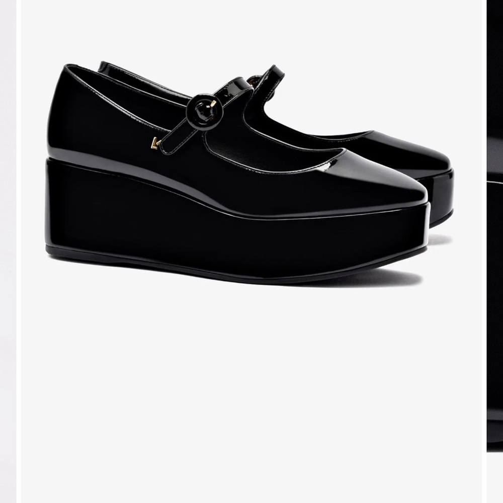 Larroude Blair platform black patent leather whimsigoth academia goth 7.5 NWOT